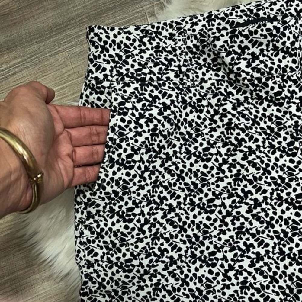 Ladies' Pull On Ankle Pants Print Size S Floral Black White Hilary Radley - Picture 5 of 8